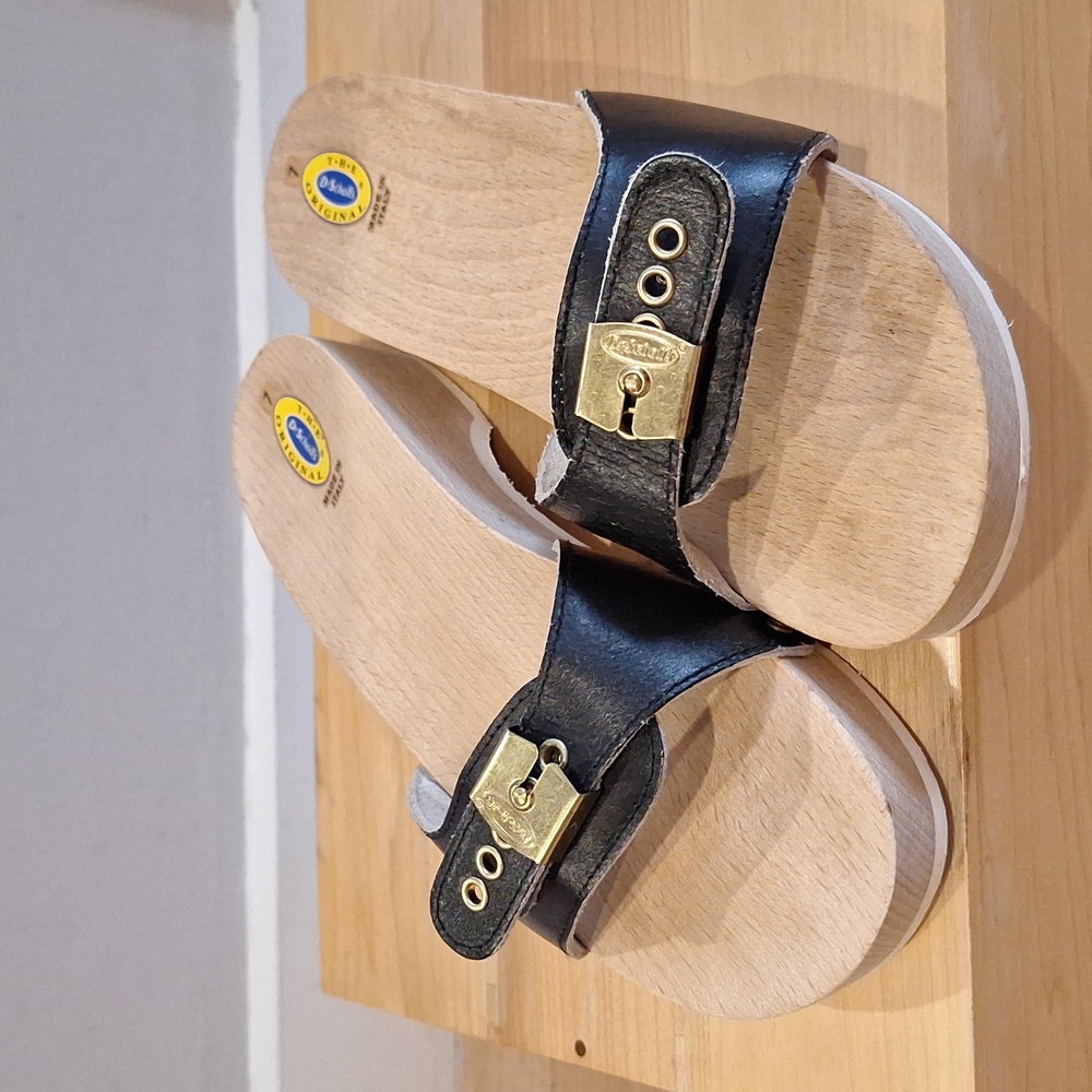 Dr. Scholl's Navy Exercise Sandals